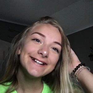 Meet your Posher, Ashlee